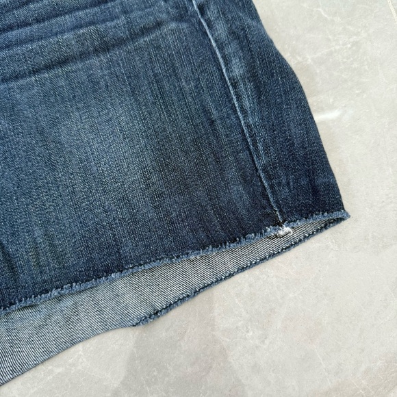 Women’s American Eagle Stretch Dark Wash Jean Shorts Plus Size 14 - Picture 7 of 16